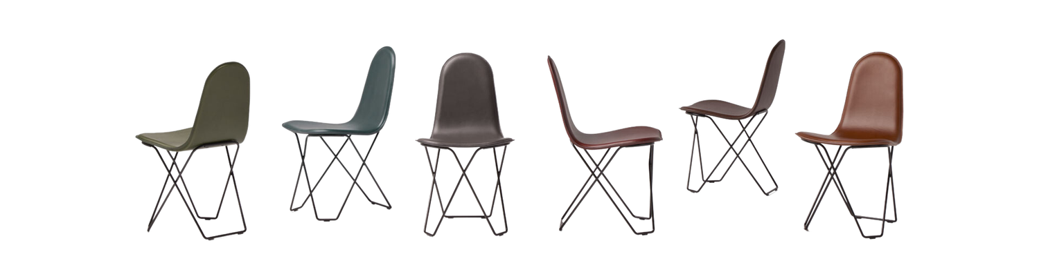 Moderne Esszimmerstühle aus farbigem Leder